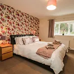 1 Springfort *