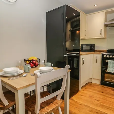 1 Springfort Semesterbostad *